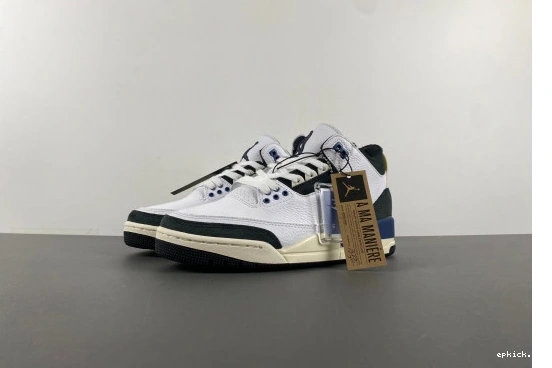 Rep EP Ma Retro  HV8571-100 3  Jordan OG SP HV8571-100 Maniére A “Diffused Blue”  0404